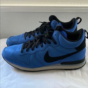 Nike Blue and Black Sneakers